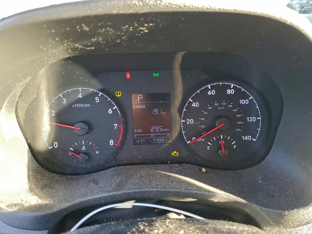 Hyundai ACCENT Se Image 12