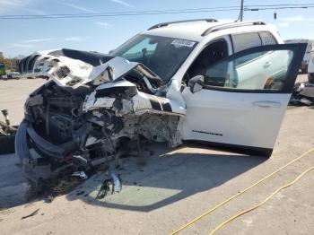  Salvage Jeep Cherokee