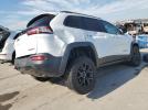 Jeep Cherokee Trailhawk Image 2