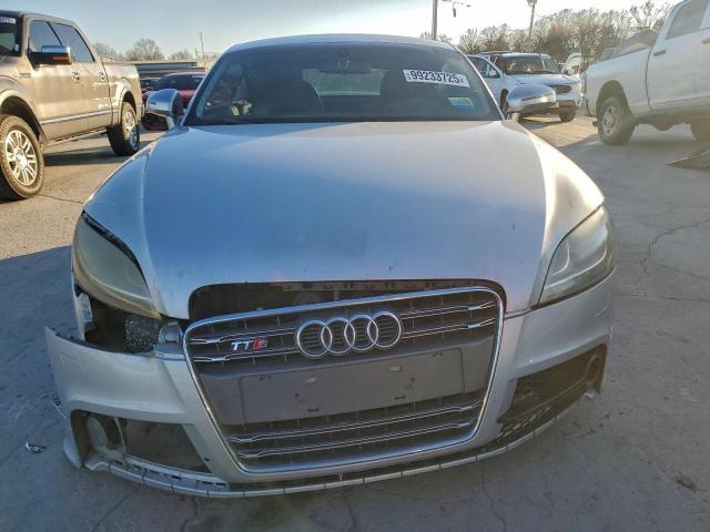 Audi TT Prestige Image 2