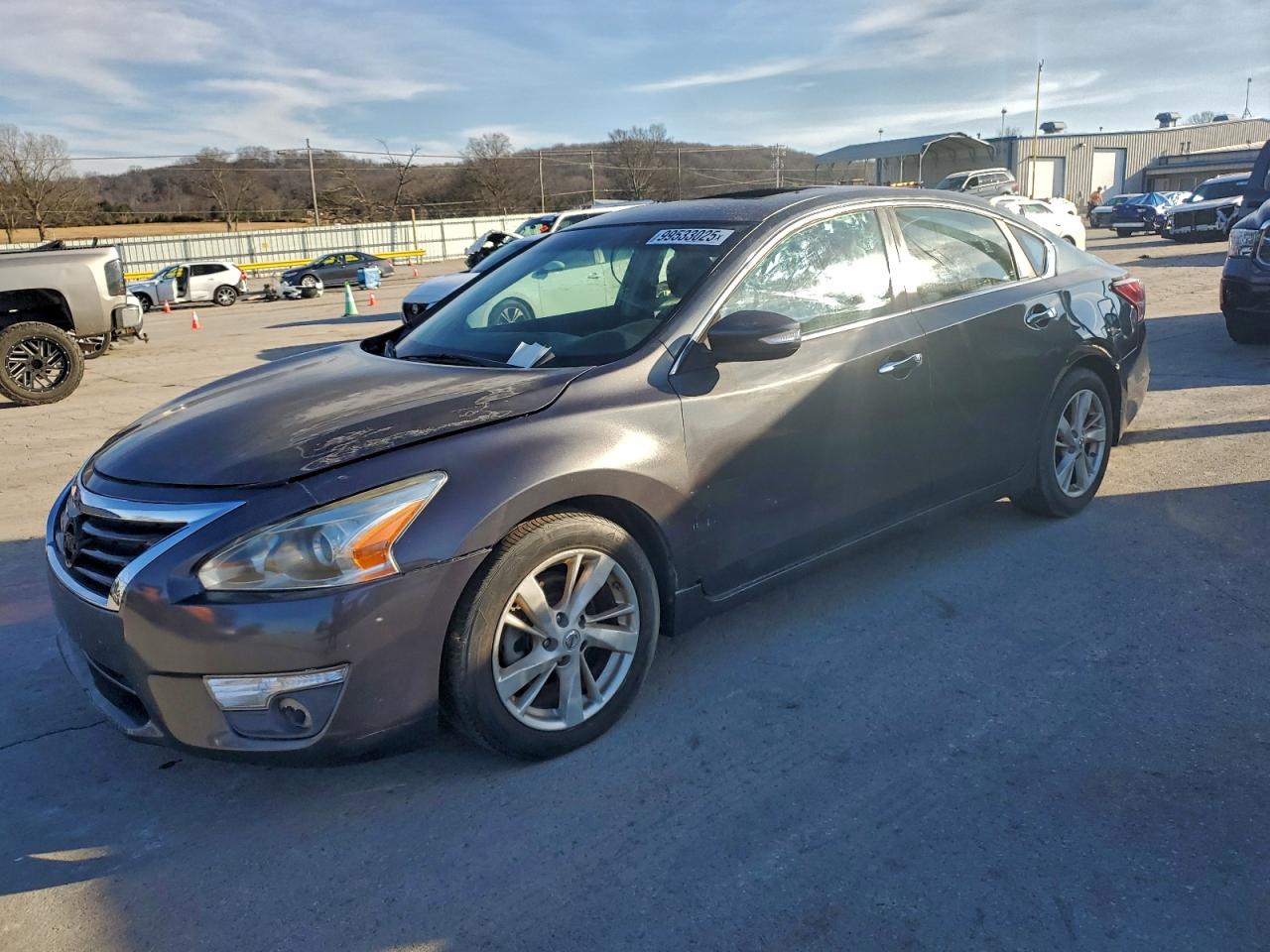 Nissan Altima 2.5 Image 1