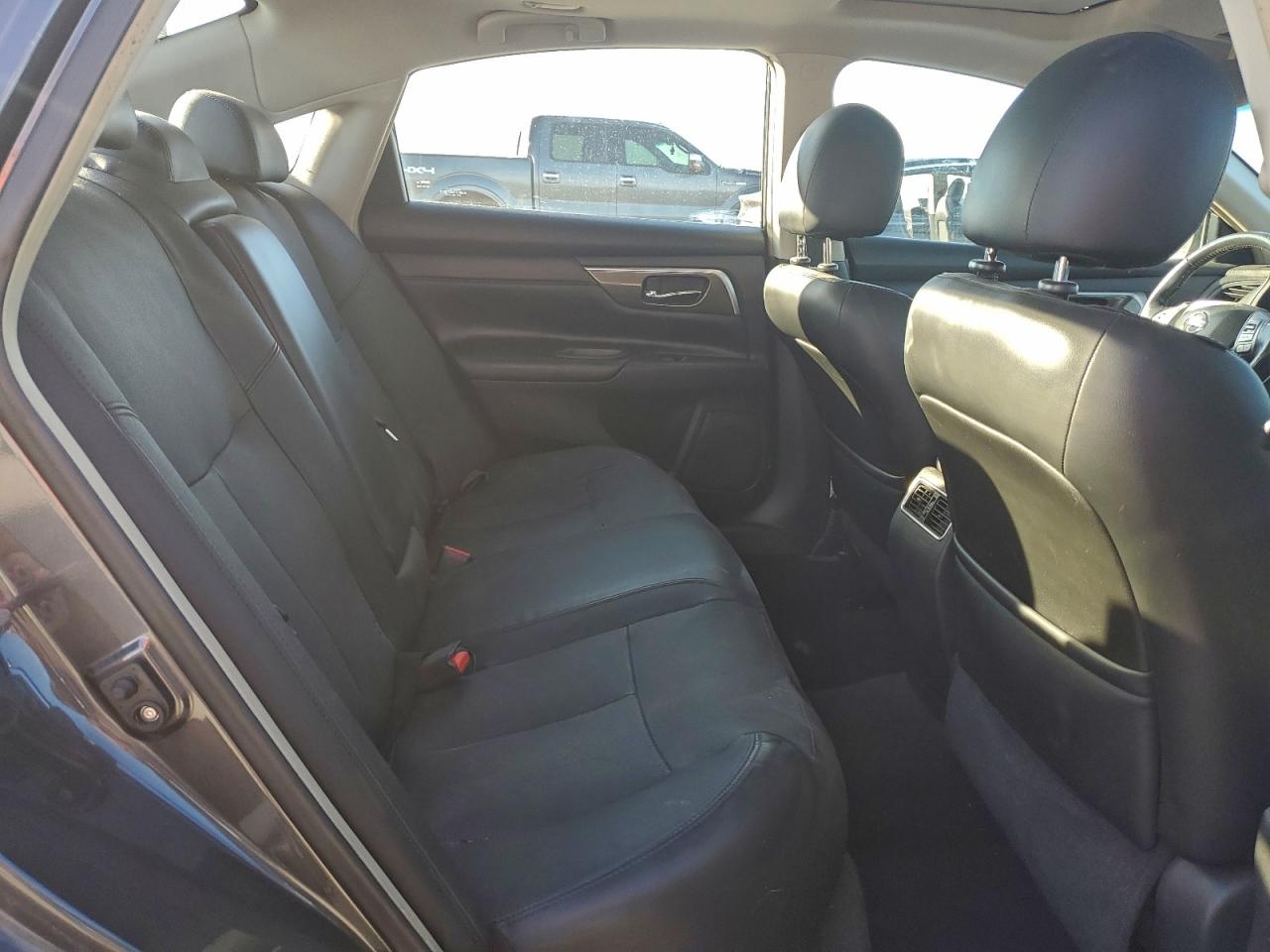 Nissan Altima 2.5 Image 7