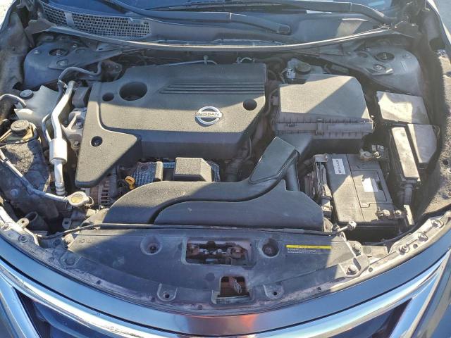 Nissan Altima 2.5 Image 10