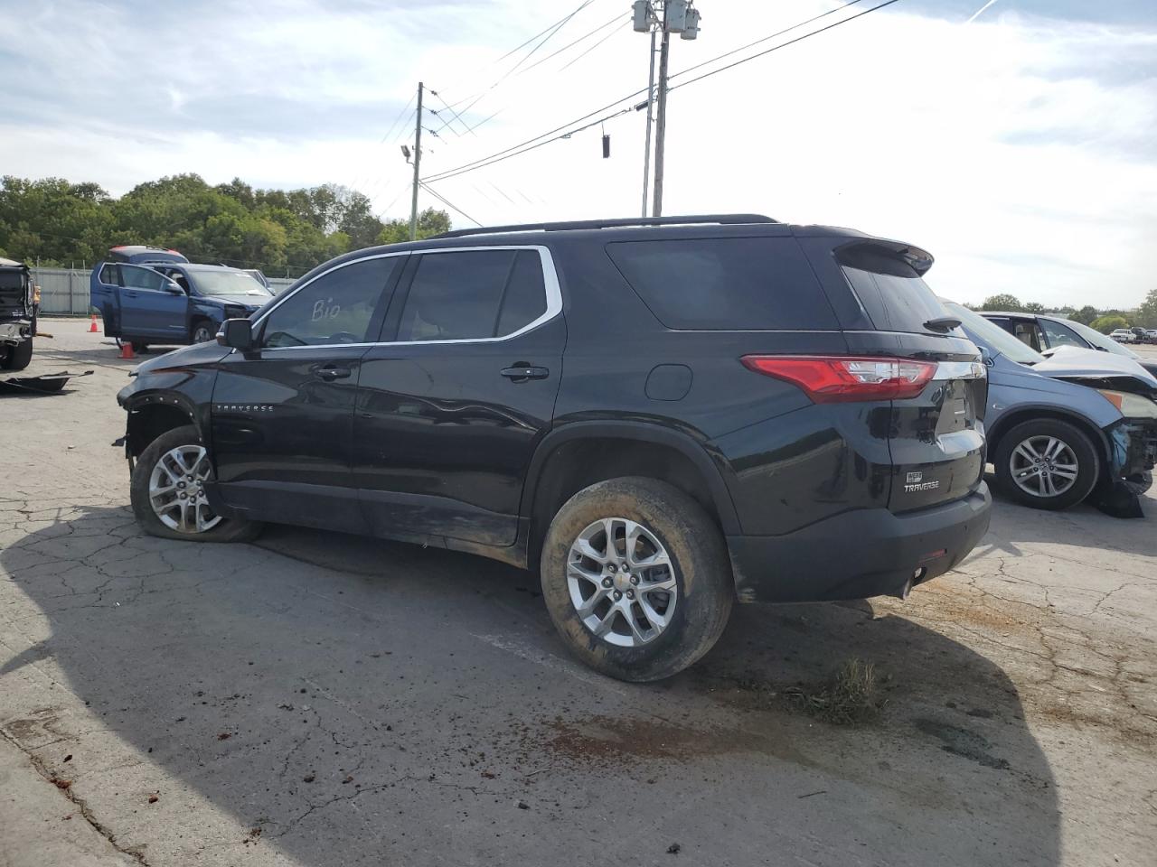 Chevrolet Traverse Lt Image 2