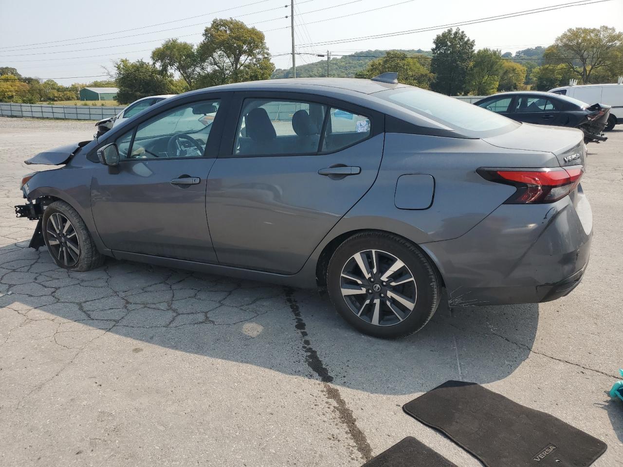 Nissan Versa Sv Image 7