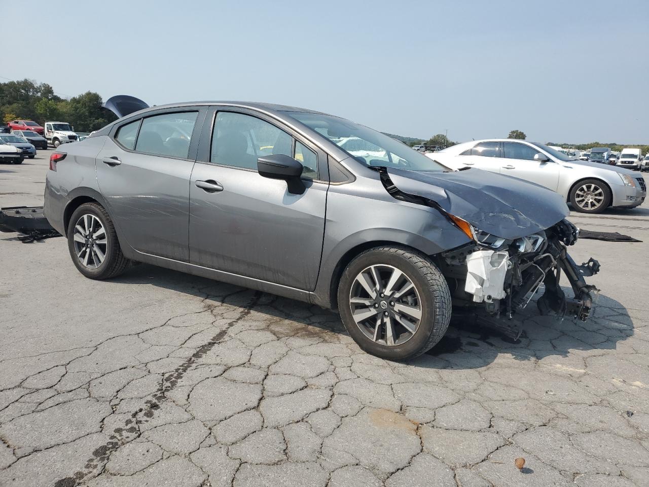 Nissan Versa Sv Image 10