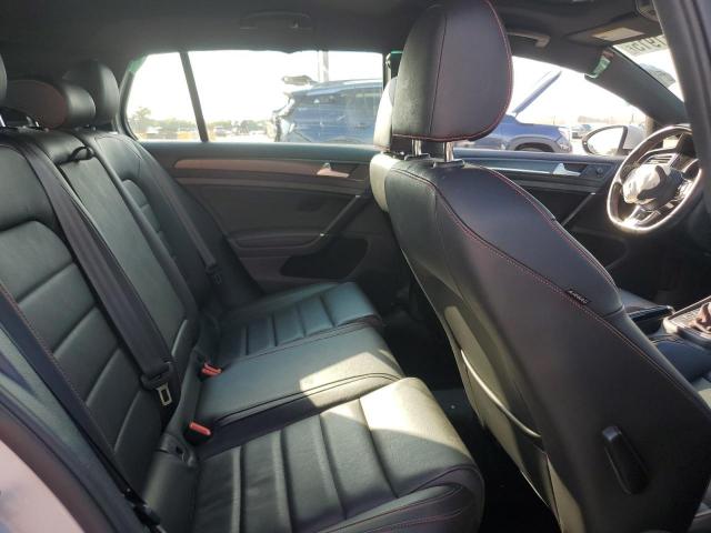 Volkswagen GTI S Image 5