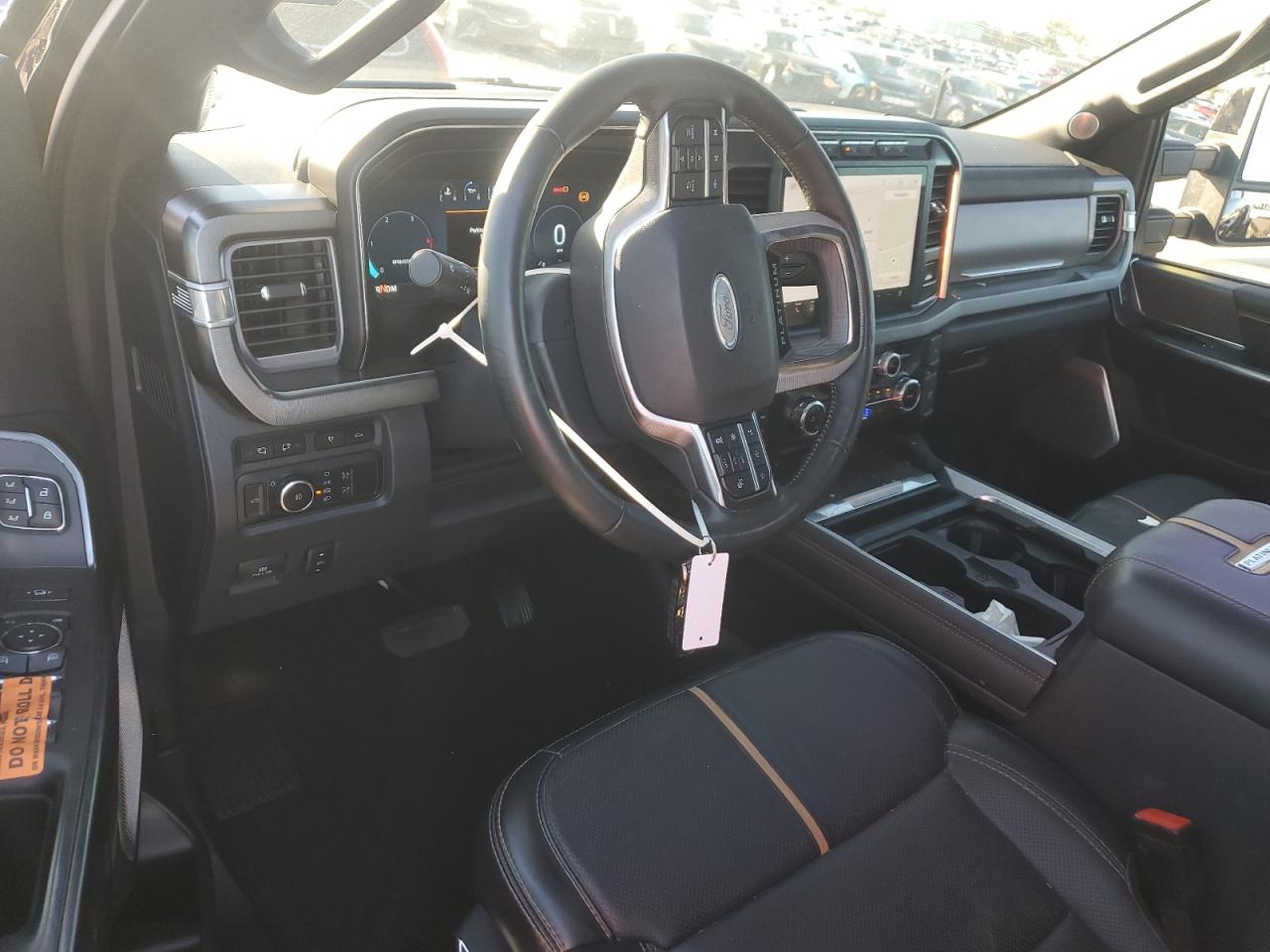 Ford F-450 Super Duty Image 10