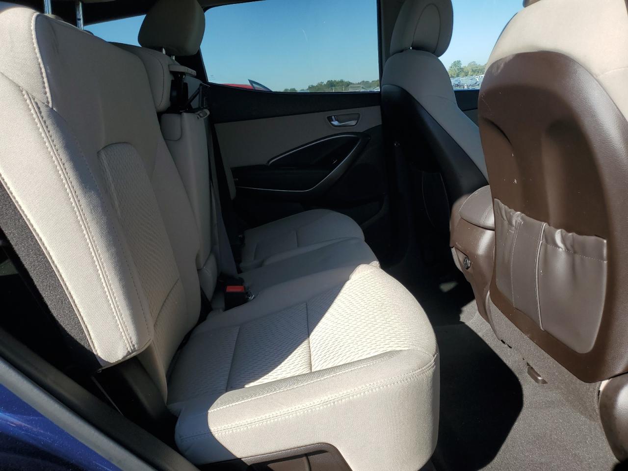 Hyundai SANTA FE Image 5