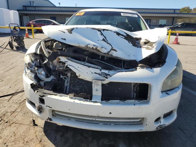 Nissan Maxima S Image 7