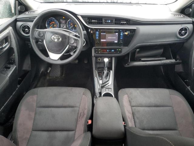 Toyota Corolla L Image 8