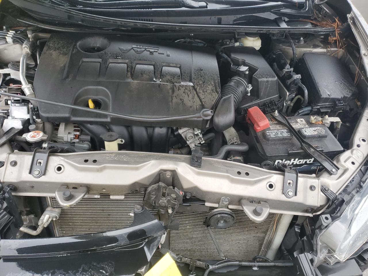 Toyota Corolla L Image 10