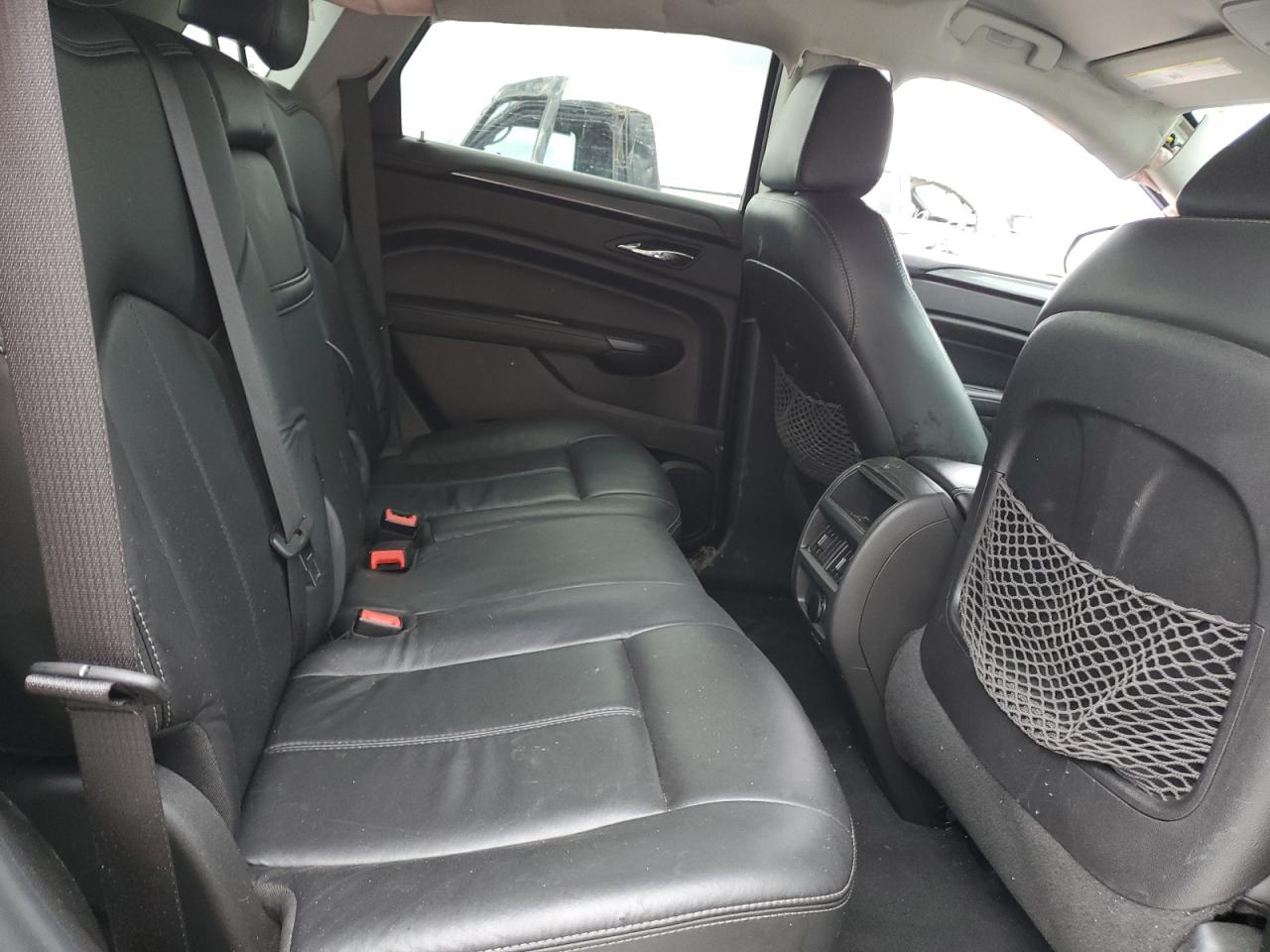 Cadillac SRX Image 7