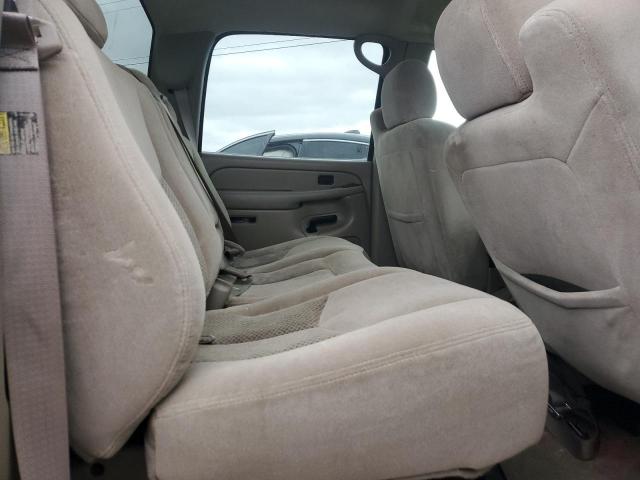 Chevrolet Silverado C1500 Classic Crew Cab Image 9