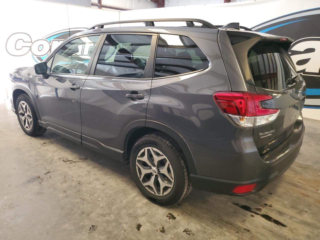 Subaru Forester Premium Image 2