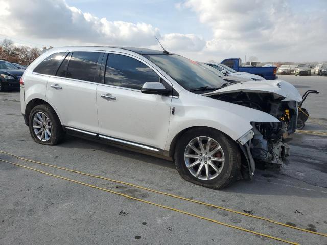 Lincoln MKX Image 12