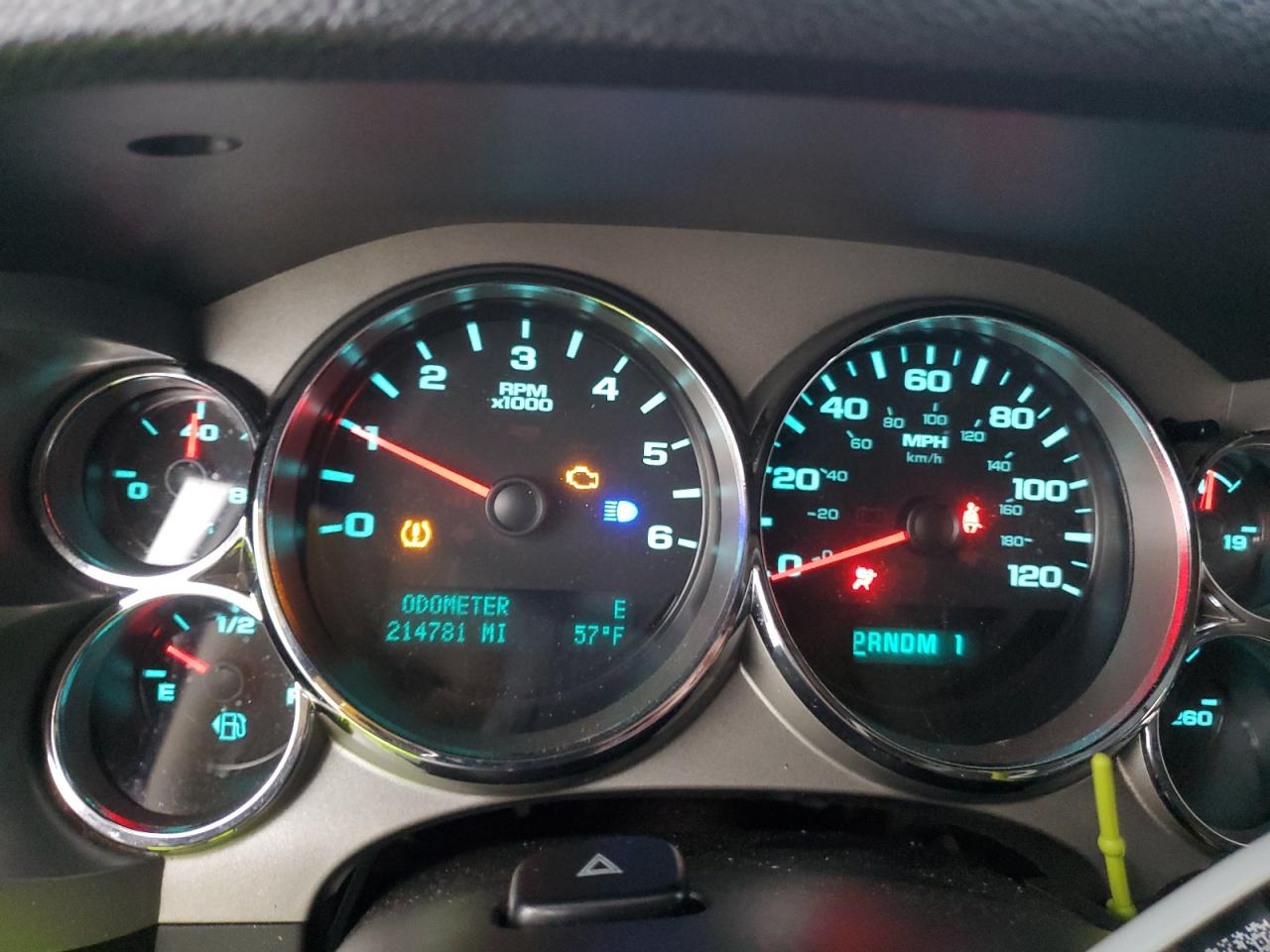 Chevrolet Silverado C2500 Heavy Duty Lt Image 6