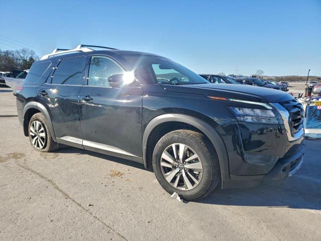 Nissan Pathfinder Sl Image 6