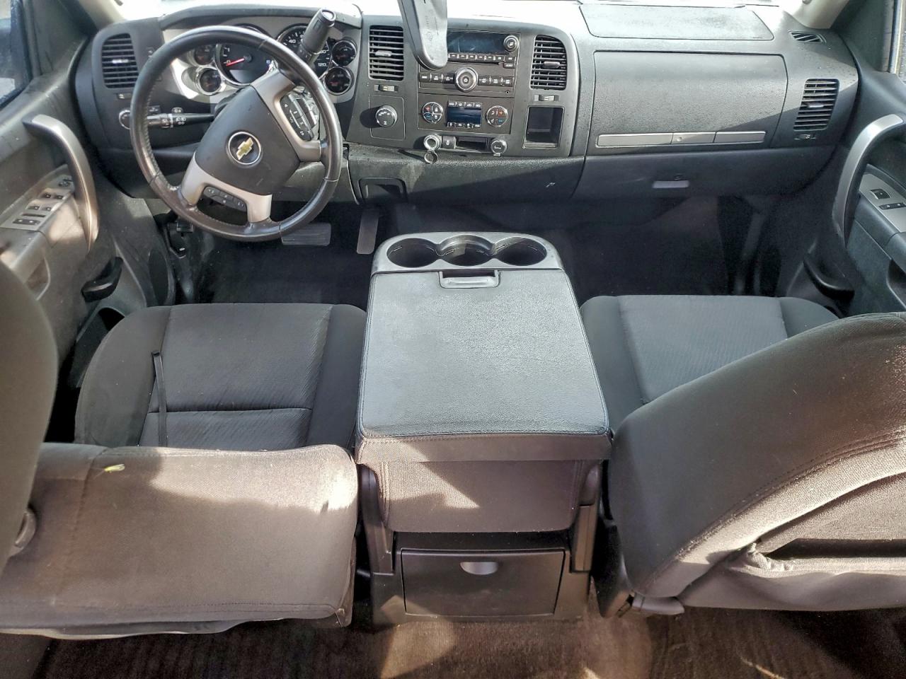 Chevrolet Silverado K1500 Lt Image 4