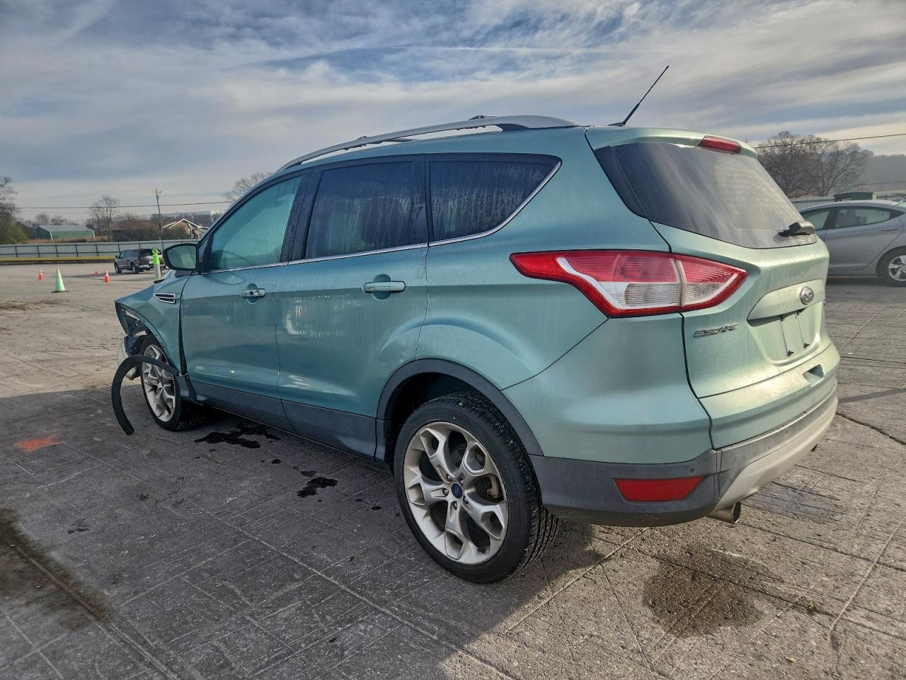 Ford Escape Titanium Image 2