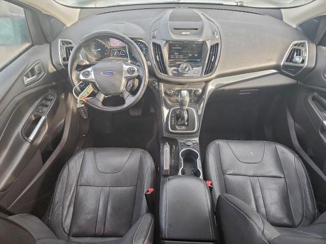 Ford Escape Titanium Image 4