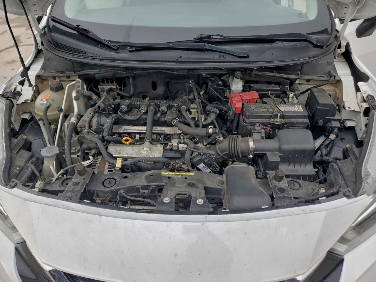 Nissan Versa S Image 11