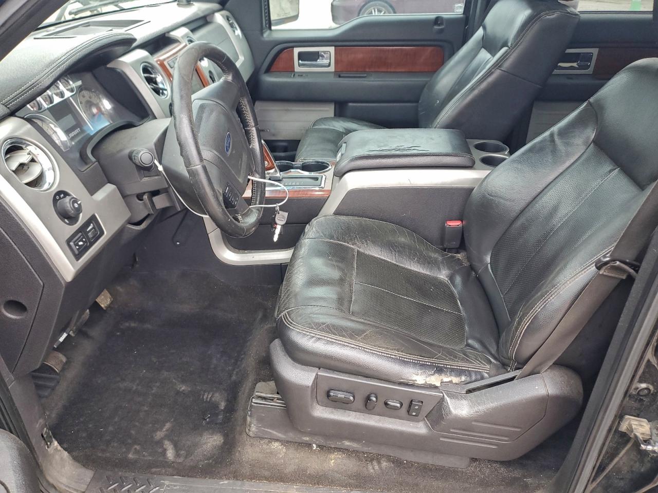 Ford F-150 Supercrew Image 7