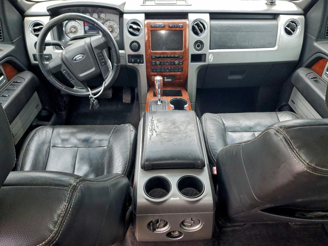 Ford F-150 Supercrew Image 8