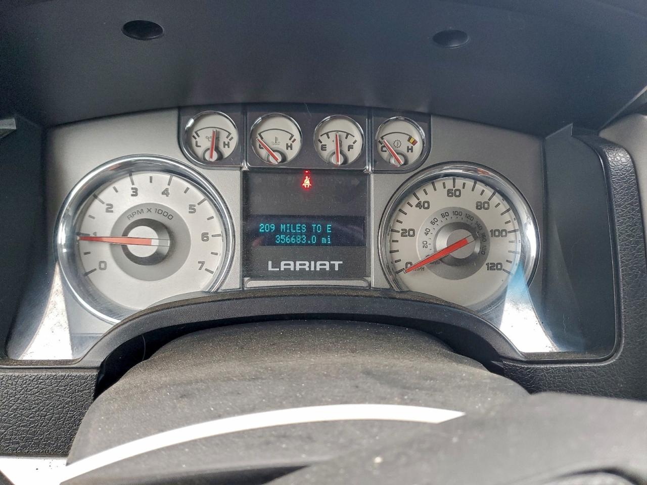 Ford F-150 Supercrew Image 9