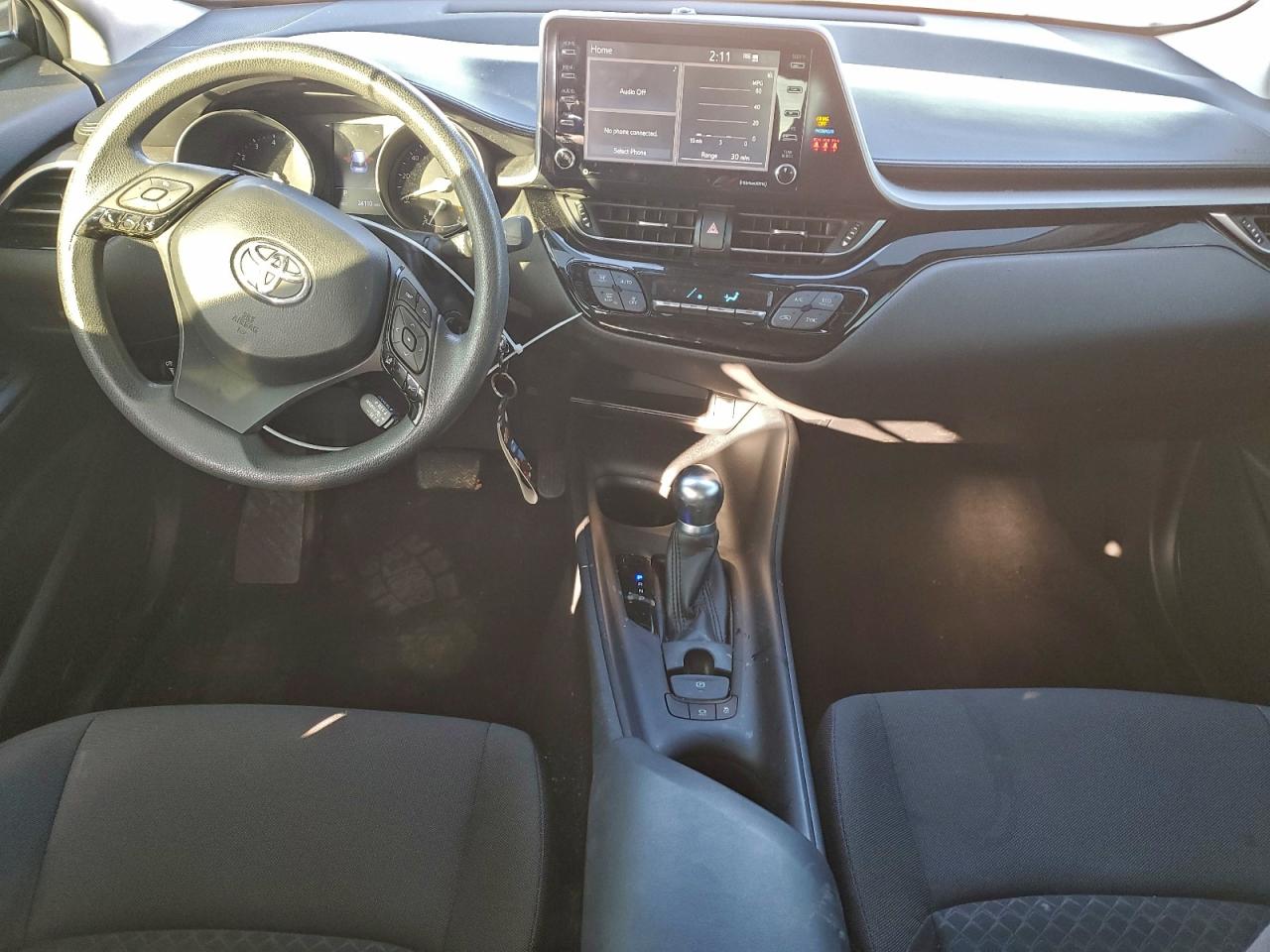 Toyota C-HR Xle Image 10