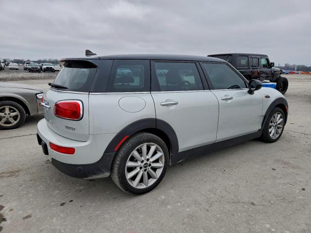 MINI Cooper Clubman Image 2