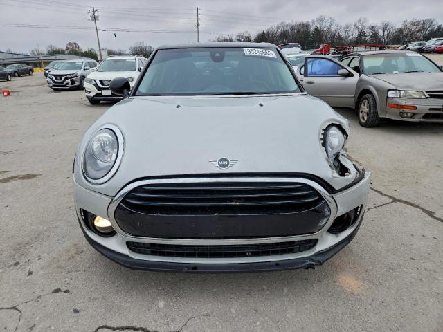 MINI Cooper Clubman Image 5