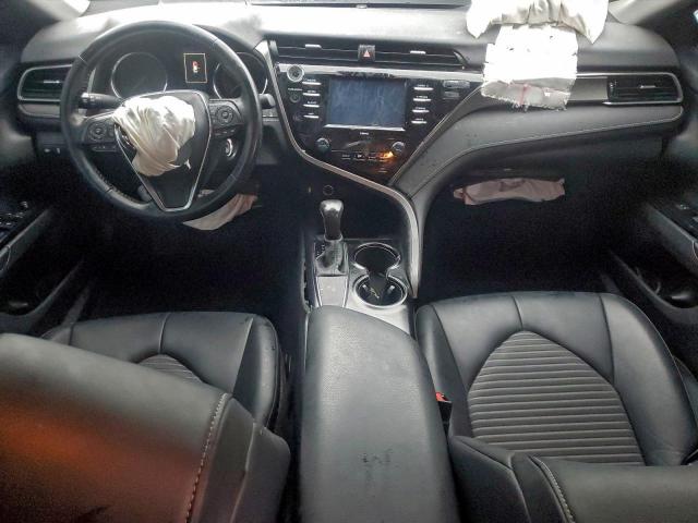 Toyota Camry Se Image 4