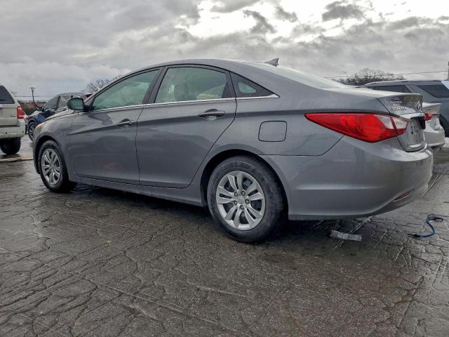 Hyundai SONATA Gls Image 4