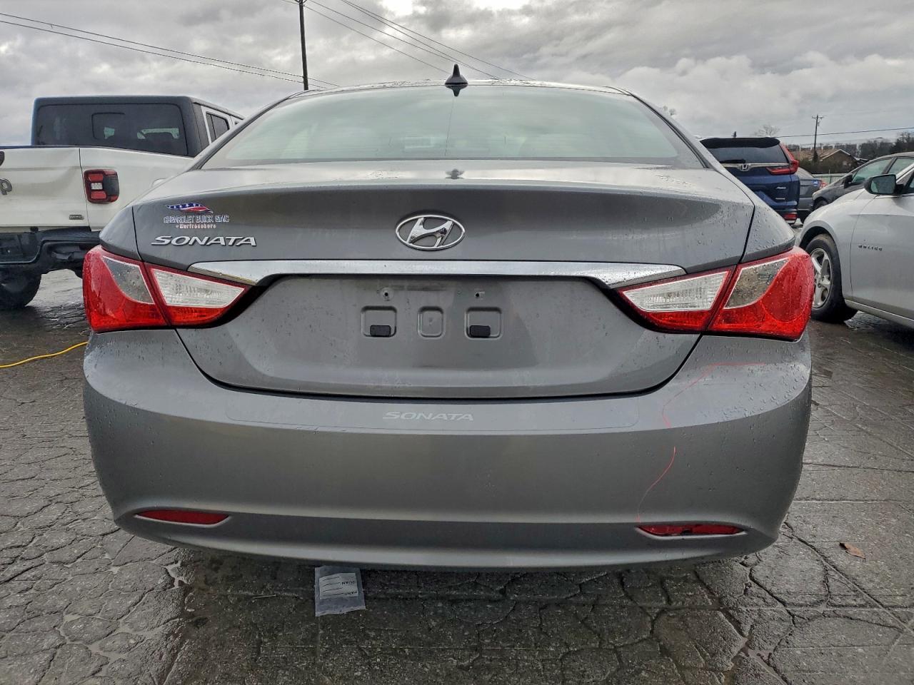 Hyundai SONATA Gls Image 10