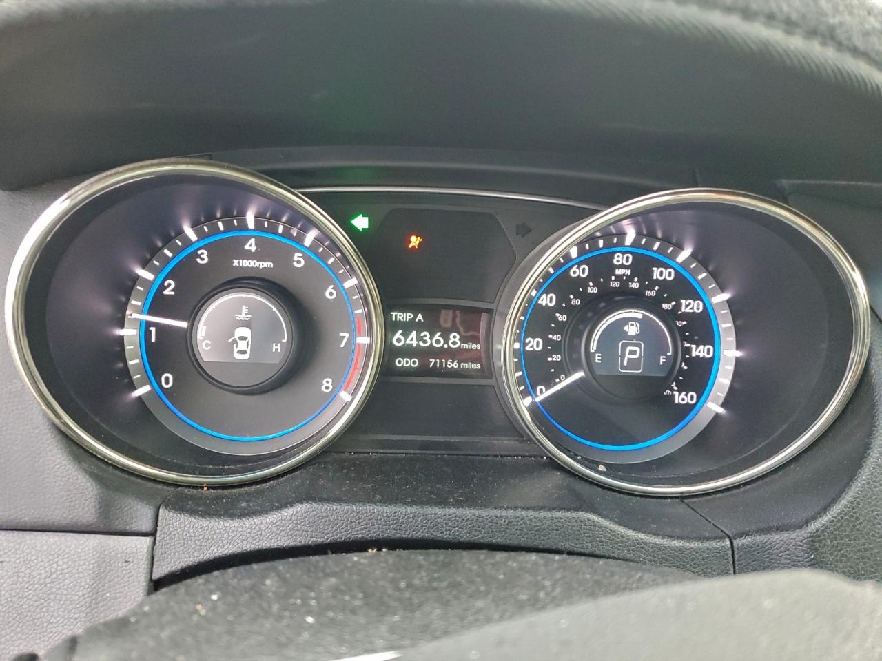 Hyundai SONATA Gls Image 11