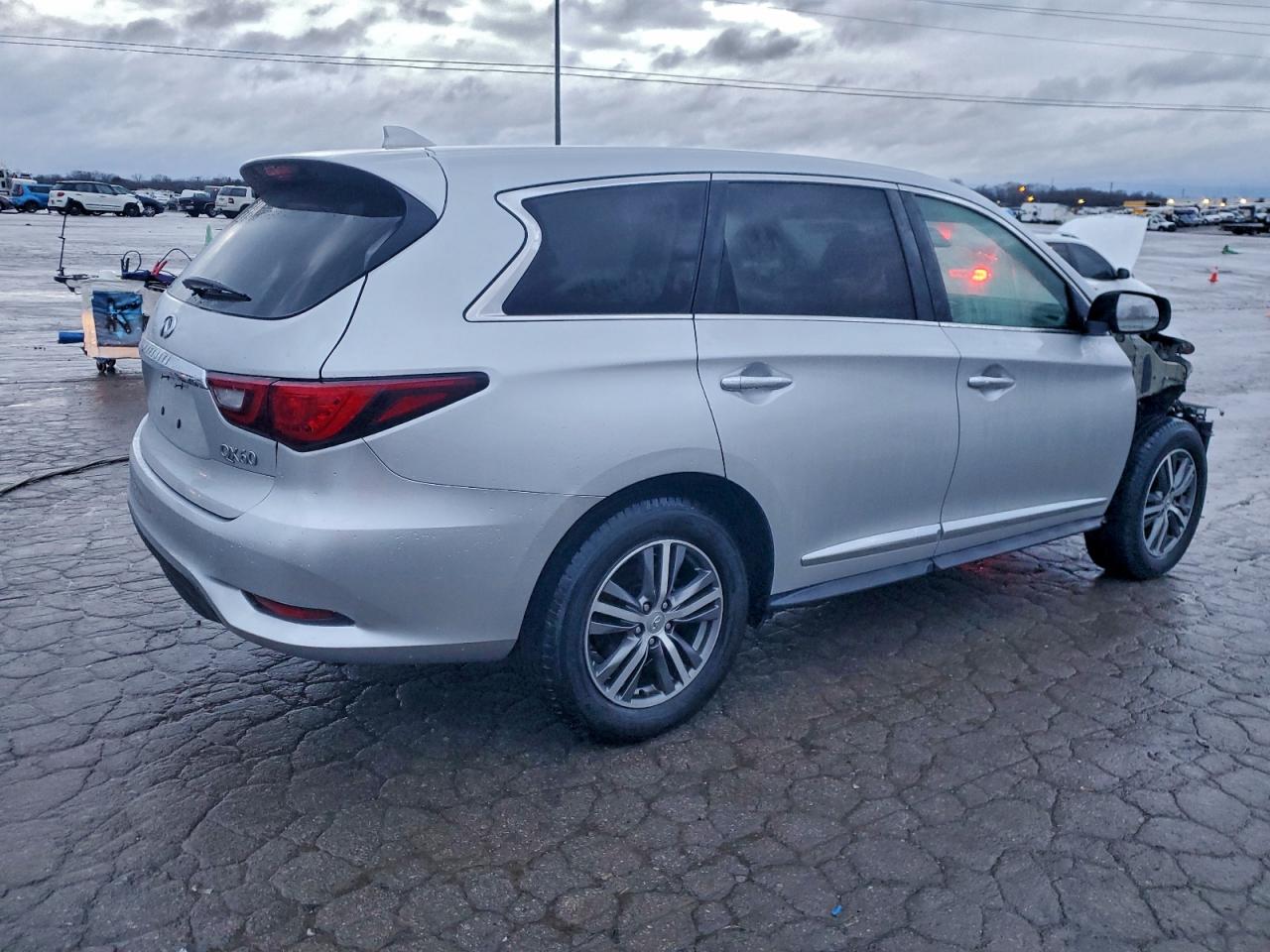 INFINITI Qx Luxe Image 12