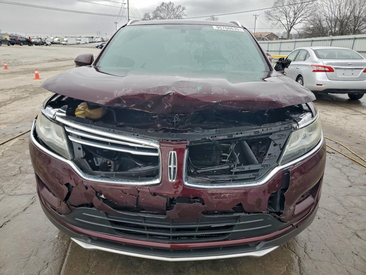 Lincoln MKC Premiere Image 6