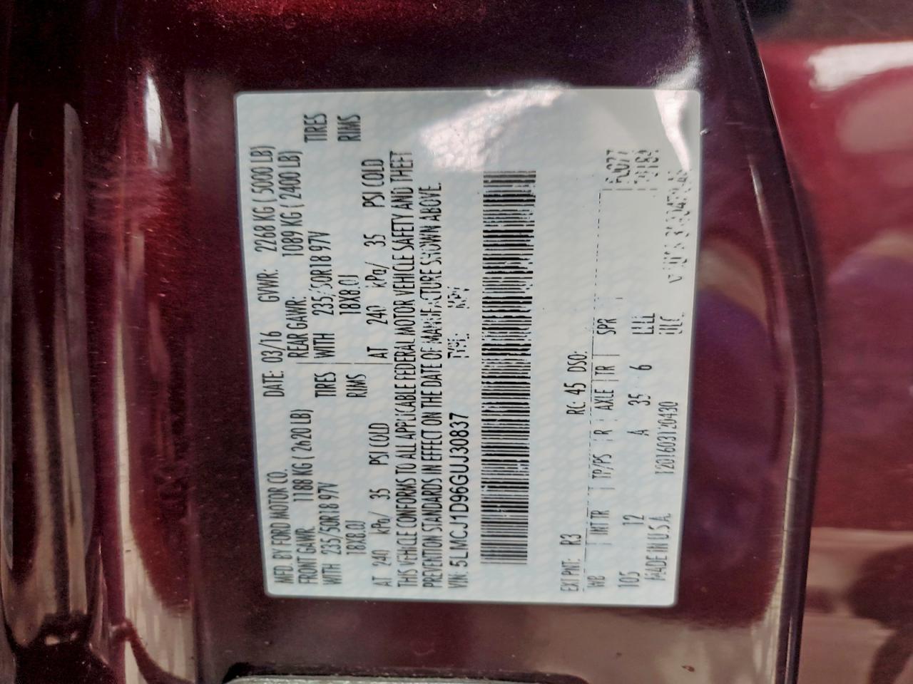 Lincoln MKC Premiere Image 13