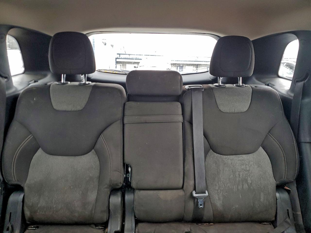 Jeep Grand Cherokee Sport Image 11