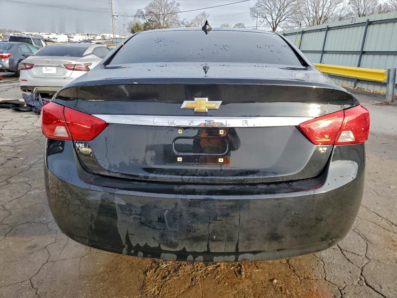 Chevrolet Impala Lt Image 8