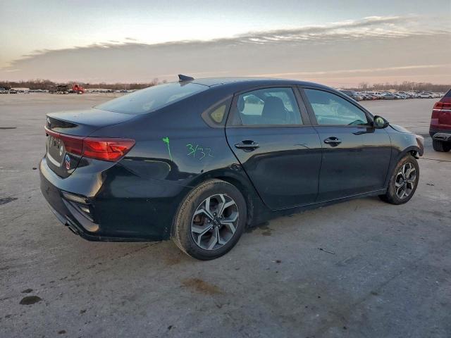 Kia Forte Fe Image 4