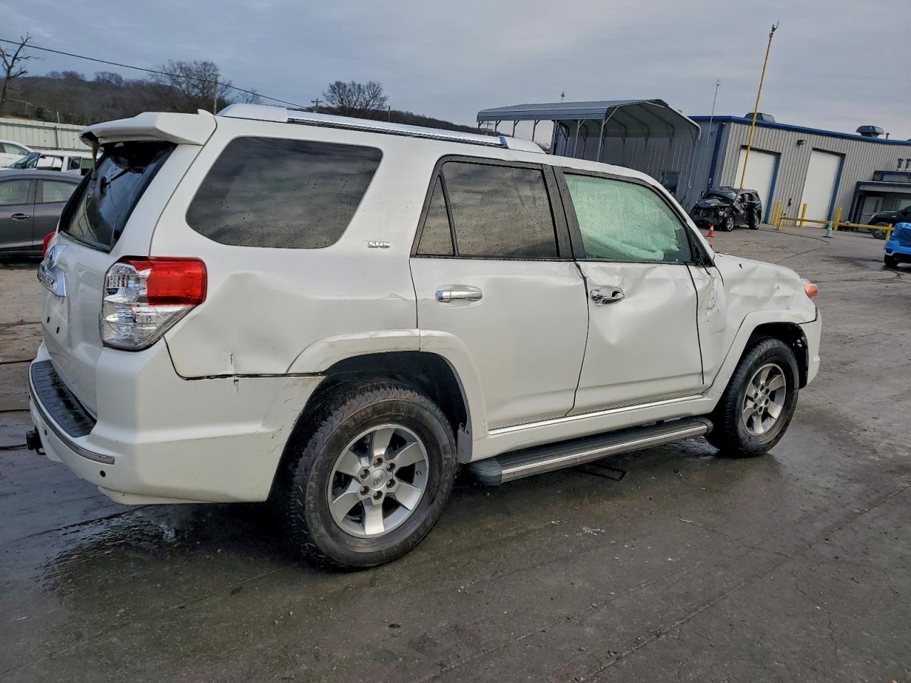 Toyota 4Runner Sr5 Image 5