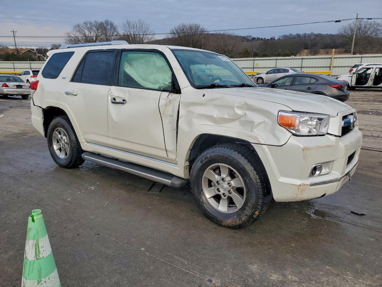 Toyota 4Runner Sr5 Image 2
