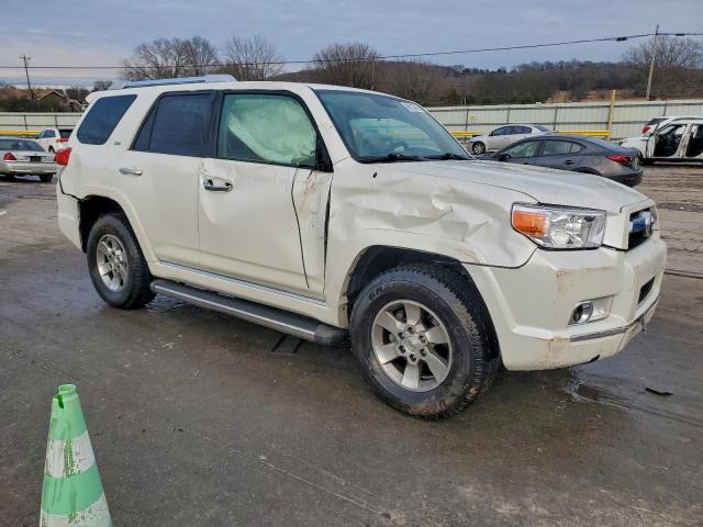 Toyota 4Runner Sr5 Image 2