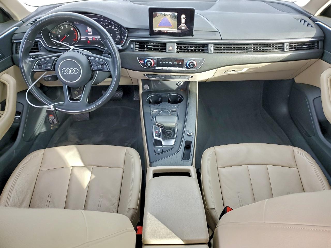 Audi A4 Premium Image 12