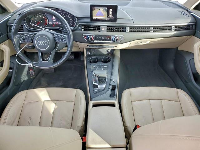 Audi A4 Premium Image 12