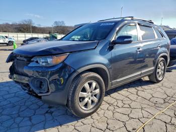  Salvage Kia Sorento