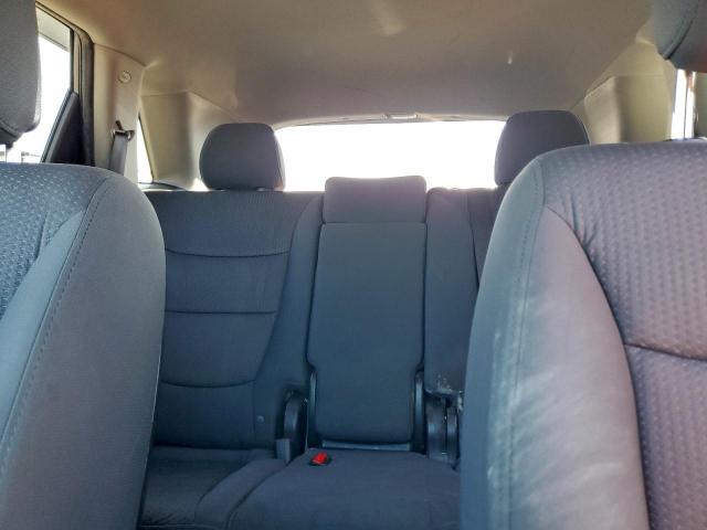 Kia Sorento Base Image 13