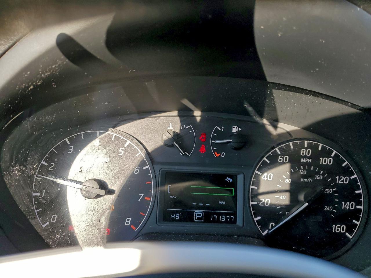 Nissan Sentra S Image 12